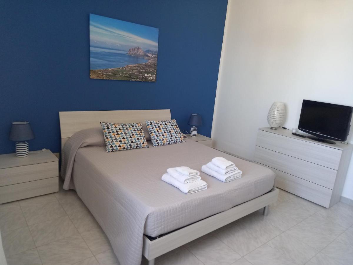 Casa Del Grillo, In Centro, A 50M Dal Mare Apartment Trapani Exterior photo